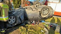 Dachowanie audi. 28-latek zgłosił się na komisariat. Trzeźwy nie był