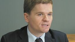 Dyrektor szpitala Konrad Sawicki jest radnym wojewódzkim PiS