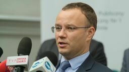 Zdarzają się pacjenci, którzy w momencie ciężkiej choroby oczekują pomocy od tych, których argumenty wcześniej odrzucali. Niestety, niektórzy bronią swoich teorii do końca – mówi prof. Mirosław Czuczwar