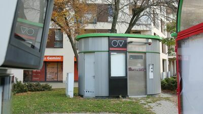 Lublin: Spór o miejską toaletę. Mieszkańcy chcą zmiany lokalizacji, urzędnicy mówią o "popularności"