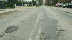 Ulica Zorza - stan nawierzchni na 1200-metrowym miejskim odcinki drogi od dawna woła o pomstę do nieba