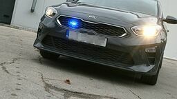 Lepiej zwolnij, jak zobaczysz w lusterku czarną „kijankę” 