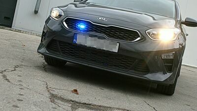 Lepiej zwolnij, jak zobaczysz w lusterku czarną „kijankę” 