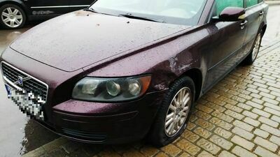 Policjanci ustalili, że porzucony samochód należy do Mariana R. – miejscowego prokuratora