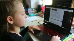 Lubelskie. Coraz więcej szkół na zdalnym nauczaniu. "Nie mieliśmy innego wyjścia"