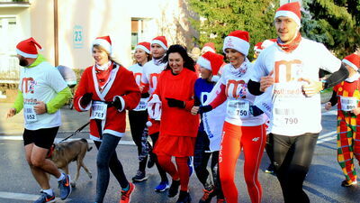 Puławy. Mikołaje będą biegać, skakać i pomagać