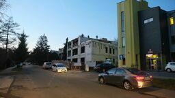 Jeżeli negocjacje zakończą się podpisaniem umowy, dodatkowa siedziba podstawówki będzie mogła zacząć działać od 1 września. 