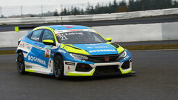 Szymon Ładniak stanął na podium na torze Nurburgring

