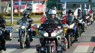 Ryk motocykli na 11 listopada. Moto-Parada w Świdniku