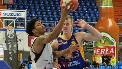 Przyjście do Lublina Mike Scotta oznacza najprawdopodobniej pożegnanie się z Joshuą Sharkey (w białym stroju)

