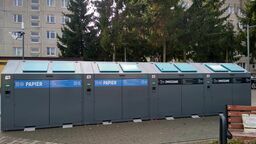 Ulica Graniczna. Nowe pojemniki już są podłączone do prądu, który udostępnia spółdzielnia ale opłaca miasto