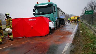 Śmiertelny wypadek na drodze między Puławami a Dęblinem