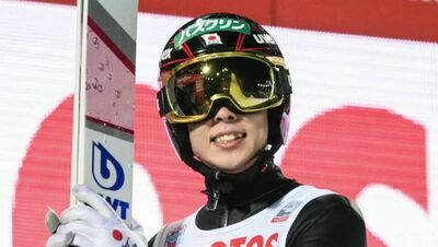 Ryoyu Kobayashi w sobotę zajął drugie miejsce, a w niedzielę wygrał ze zdecydowaną przewagą

 