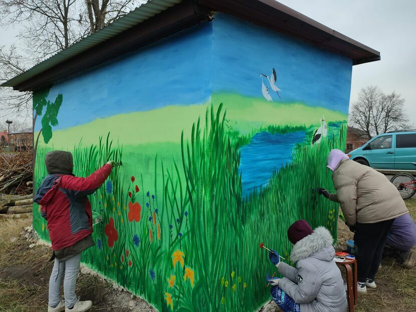 W malowanie zaangażowała się społeczność wsi