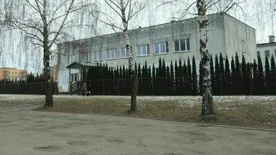 Tradycyjna hala sportowa, choć zmieści się obok szkoły, nie zmieści się w 300 tys. zł wywalczonych w budżecie obywatelskim