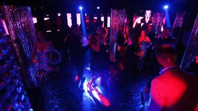 Zabawa sylwestrowa w klubie w Lublinie w 2019 roku