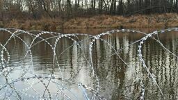 Bug i drut, czyli pułapka na granicy