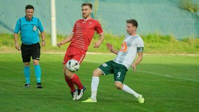 Hummel IV liga odrabia zaległości. POM Iskra Piotrowice jak reprezentacja Danii?