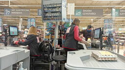 Według danych lubelskiego Urzędu Statystycznego, przeciętne wynagrodzenie w sektorze handlu w październiku tego roku wyniosło 4476 zł