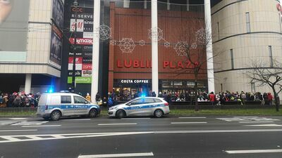 Alarm pożarowy w Centrum Handlowym Plaza