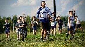 Michał Kusiński (na pierwszym planie) na co dzień pracuje z zawodnikami Lubelskiego Klubu Kolarstwa Górskiego