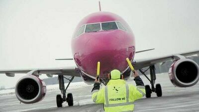 Wizz Air zawiesza loty z Lublina. Przez niechęć Polaków do szczepień