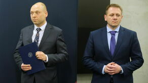 Nowy dyrektor IPN (z lewej) jest wdowcem, ojcem dwójki dzieci, zawodnikiem amatorskich drużyn piłkarskich. Z prawej odchodzący szef Mateusz Kotecki