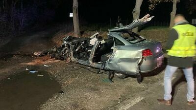 Lubelskie. Koszmarny wypadek. Nie żyje kierowca fiata