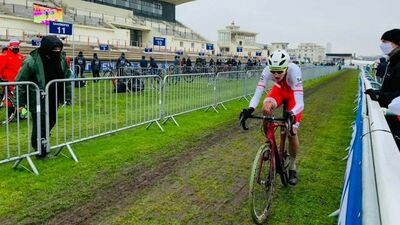 Krzysztof Domin to jeden z najbardziej utalentowanych kolarzy przełajowych młodego pokolenia w naszym kraju

