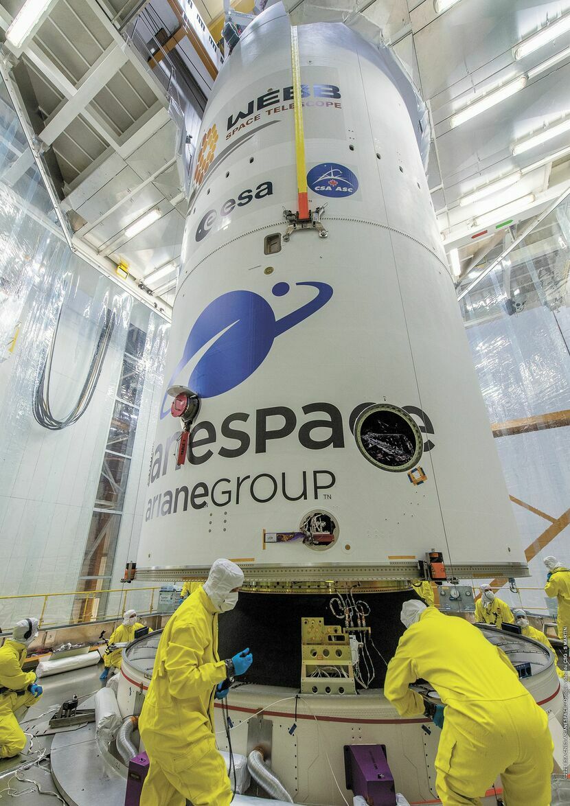 Przed startem teleskop Webba został spakowany, by zmieścił się w rakiecie Ariane 5
