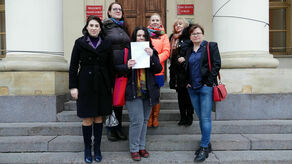 Grupa kobiet złożyła obywatelski projekt uchwały do Rady Miasta