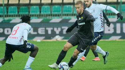 Janusz Gol i jego koledzy w niedzielę zagrają u siebie z Zagłębiem Lubin

