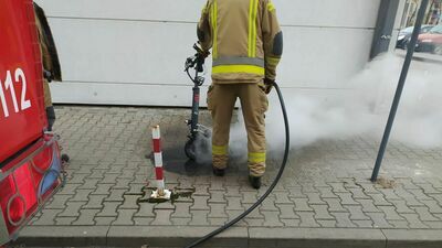 W Lublinie hulajnoga stanęła w ogniu w trakcie jazdy