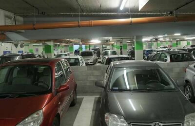 Kradzieże samochodów. Ta marka znikała z ulic najczęściej w 2021 roku