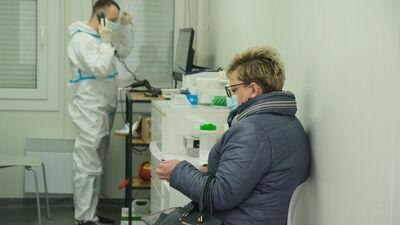 Lawinowy wzrost zakażeń. Wojewoda lubelski zwołuje sztab kryzysowy