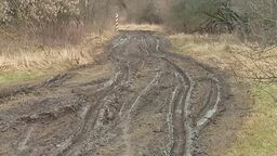 Wojsko rozjeżdża nadbużańskie drogi i łąki. Mieszkańcy się skarżą, a kto to naprawi? [zdjęcia]