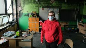 Sala, w której pojawił się ogień, znajduje się na pierwszym piętrze. – Uczą się w niej dzieci z pierwszej klasy. Sala była niedawno remontowana – mówi Elżbieta Sobaszek, dyrektorka szkoły