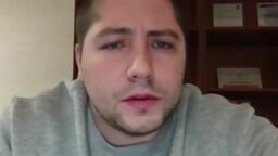 Puławianin   uznał,   że   aktywność   osób   publicznych   w   mediach   społecznościowych   powinna podlegać społecznej ocenie, a forum rady miasta jest odpowiednią platformą do zaprezentowania własnej analizy takich zachowań. Puławscy radni nie podzielili jego poglądu, blokując prezentację na temat jednego z popularnego wśród nich profilu 