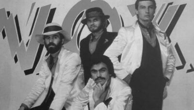 W środku, w czarnym garniturze Andrzej Kozioł 