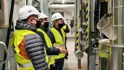 Rok temu dokonano „próbnego uruchomienia” ciepłowni, ale ciepło ze zrębków jeszcze do mieszkańców nie popłynęło