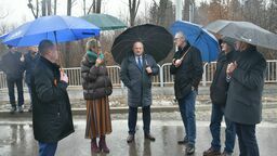 Pierwsze otwarcie północnej obwodnicy Kraśnika odbyło się już w piątek, m.in. z udziałem marszałka Jarosława Stawiarskiego i lokalnych polityków PiS 