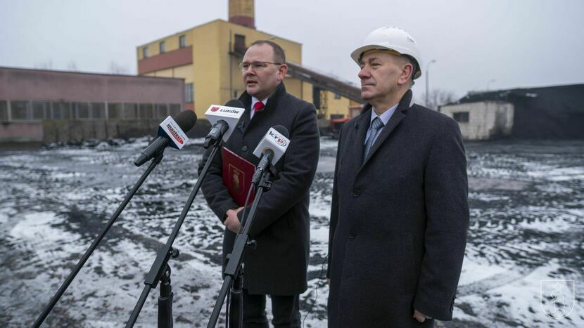 . Burmistrz Piotr Płudowski i prezes PEC Aleksander Kompa zapowiadają budowę elektrociepłowni