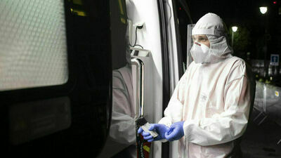 To już nie skok i nie lawina, ale dramatyczny wystrzał nowych zakażeń