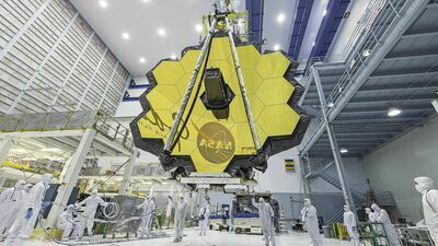 Zwierciadło Teleskopu Webba jest zbudowane z 18 sześciokątnych segmentów