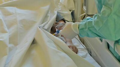 Najpierw dziecko znalazło ciało ojca. Teraz w szpitalu w Lublinie na Covid-19 zmarła matka