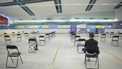 Zainteresowanie szczepieniami przeciw Covid-19 minęło wraz z „odwołaniem” pandemii przez ministra zdrowia