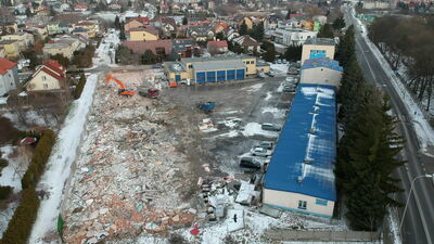 Na działce MPK jeszcze kilka dni temu działał Punkt Selektywnego Zbierania Odpadów Komunalnych, czyli miejsce, do którego wywozi się różne śmieci pochodzące z gospodarstw domowych