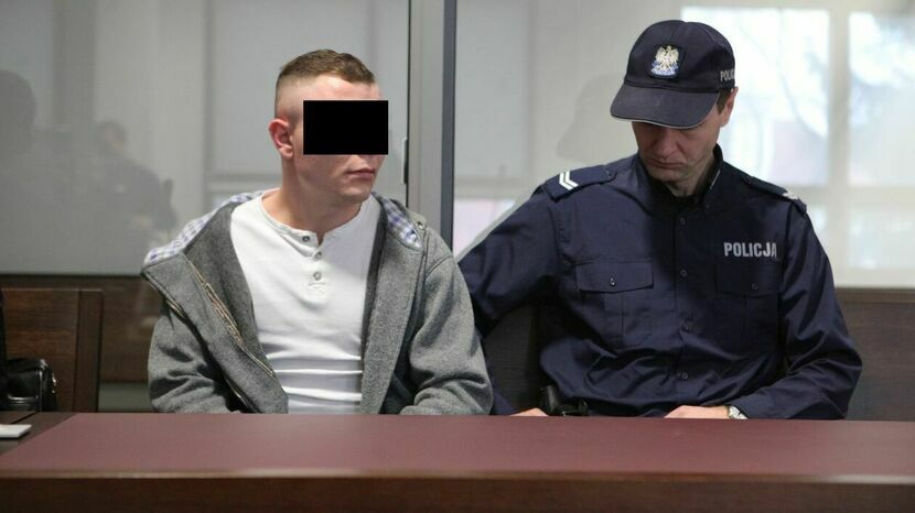 Jarosław B. wyrzucił swoją partnerkę przez okno mieszkania na czwartym piętrze. Sąd uznał, że nie chciał jej zabić i skazał go na 5 lat więzienia