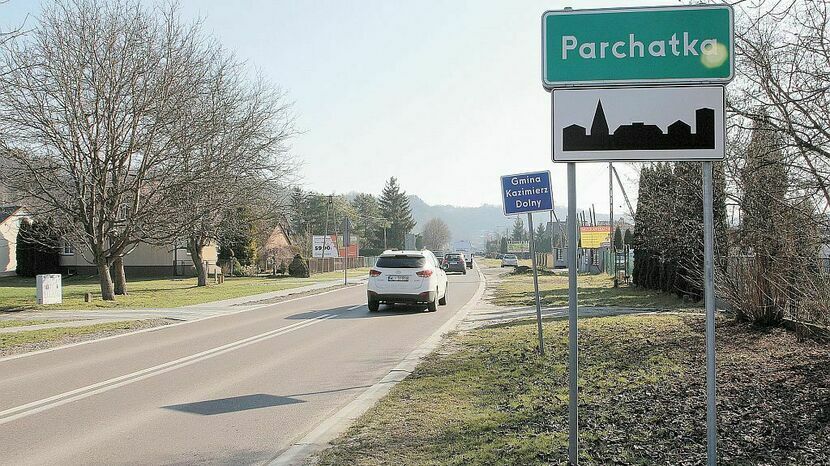 Zawiedzeni skalą inwestycji w sołectwie mieszkańcy Parchatki coraz częściej spoglądają w kierunku Puław. Dla miasta rozszerzenie na południe byłoby szansą na rozwój