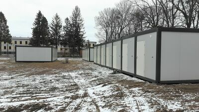 Do Włodawy dotarły już pierwsze kontenery, z których zbudowane zostanie wojskowe miasteczko